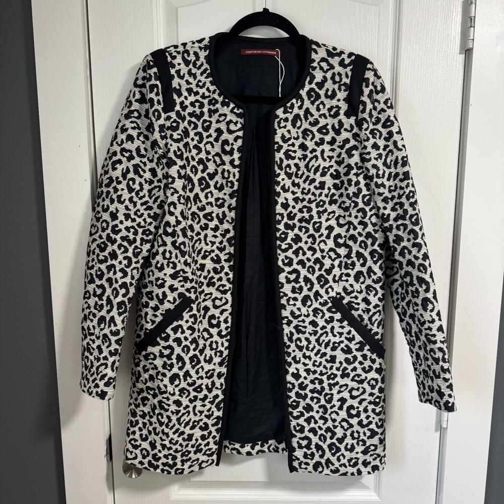 NWOT Comptoir Des Cotonniers Woman’s Black and White Leopard Jacket Size M